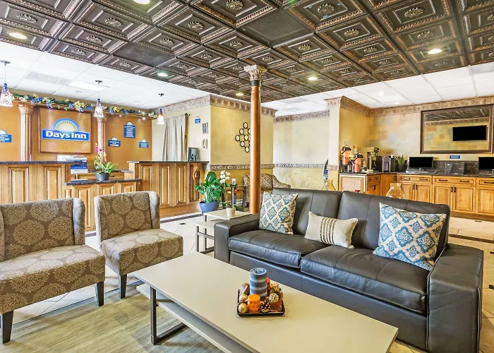 Days Inn By Wyndham Fort Lauderdale-Oakland Park Airport N